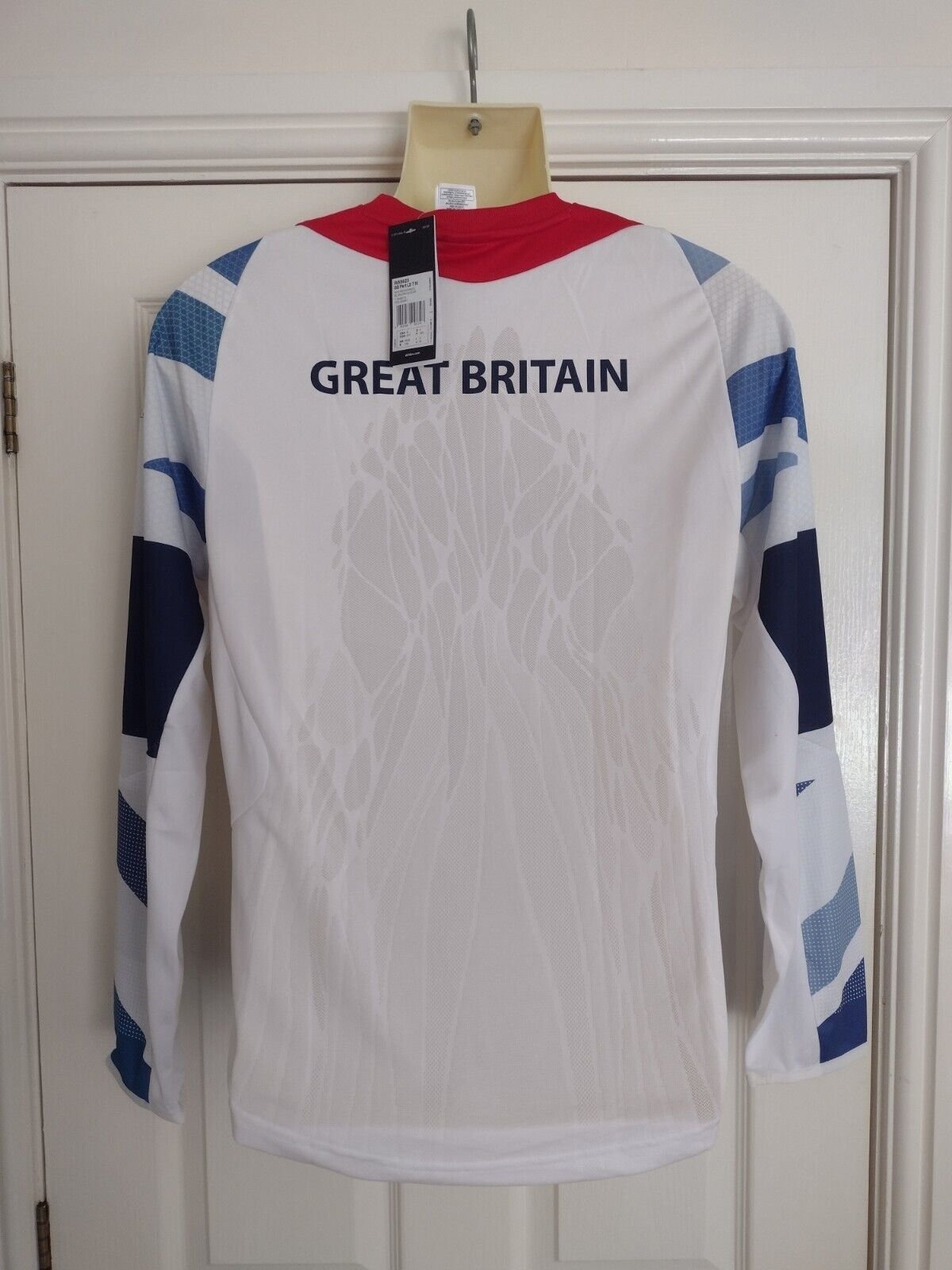 adidas Team GB Long Sleeve Performance Tee – London 2012 (White/Vivid Red, GB 36/38) - Image 3